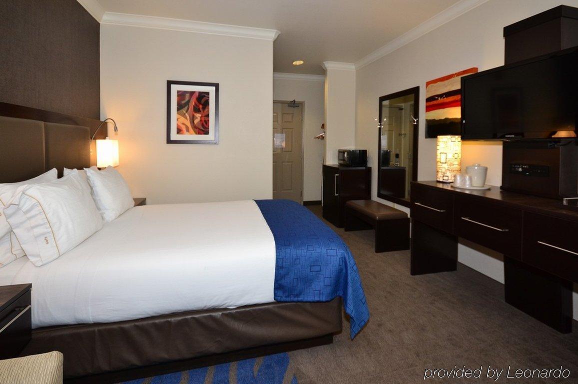 Holiday Inn Express & Suites Santa Clara By Ihg Habitación foto